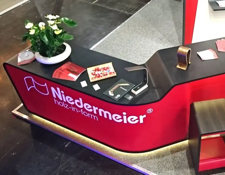 Website und Shop Holz in Form Niedermeier